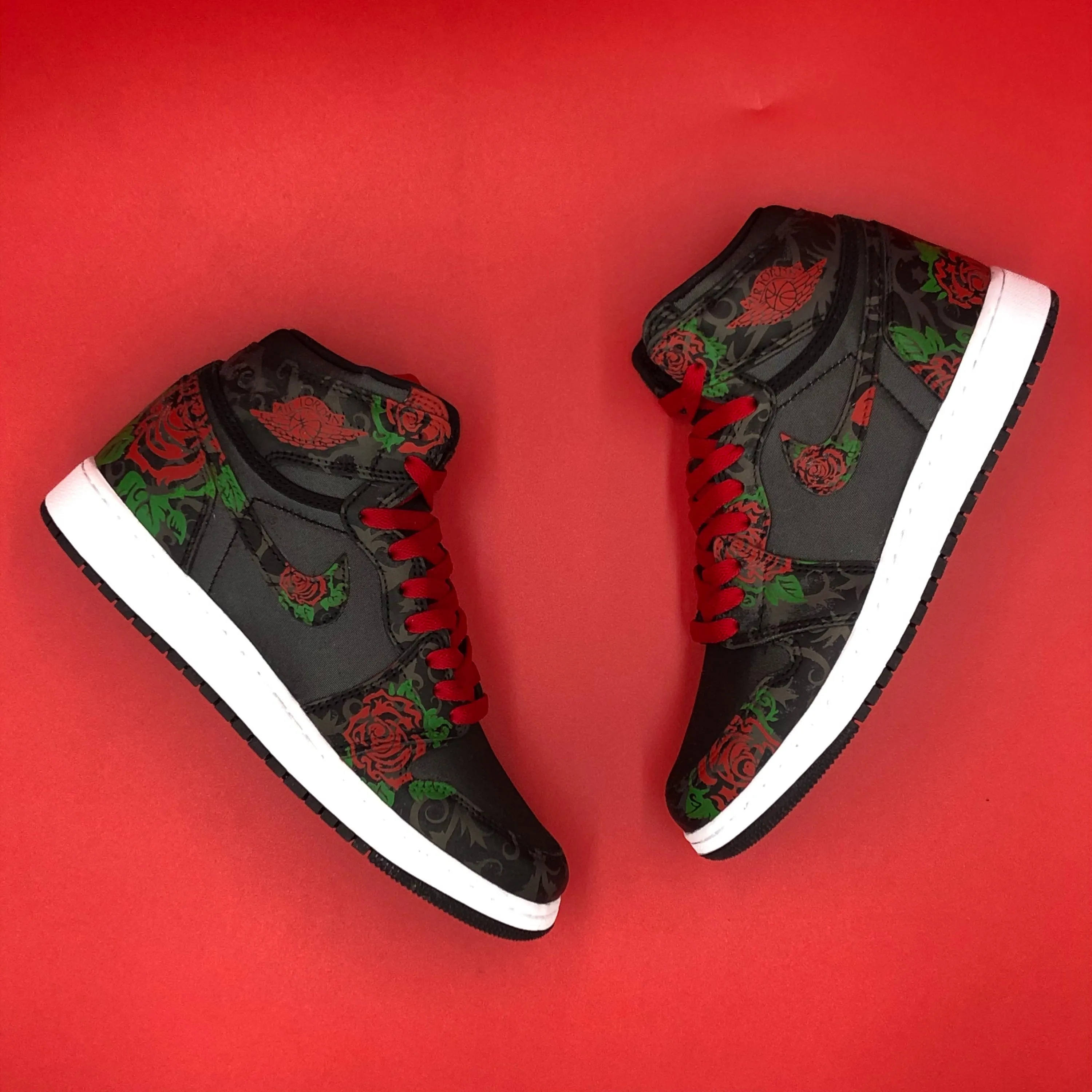 Custom Rose Jordan 1 Highs