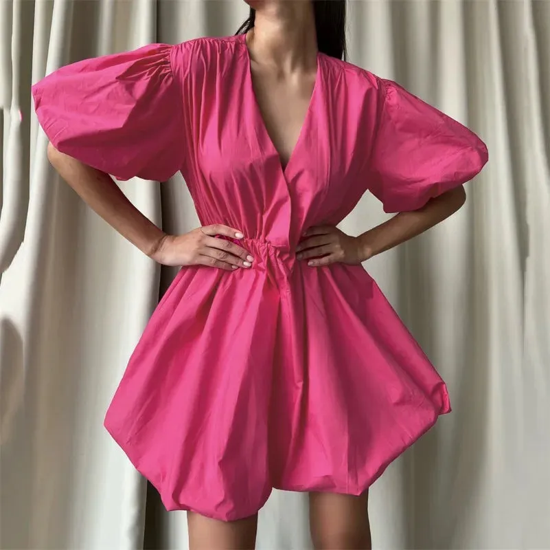European and American Lantern Sleeve Mini Flare Dress – Sexy Pleated V-Neck A-Line for Romantic Evenings & All-Day Style